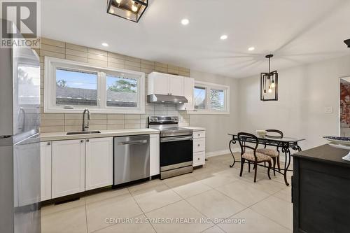 2358 Joliffe Street, Ottawa, ON - Indoor Photo Showing Kitchen