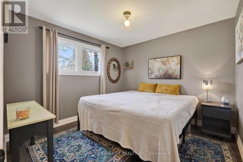 2358 Joliffe Street, Ottawa, ON - Indoor Photo Showing Bedroom