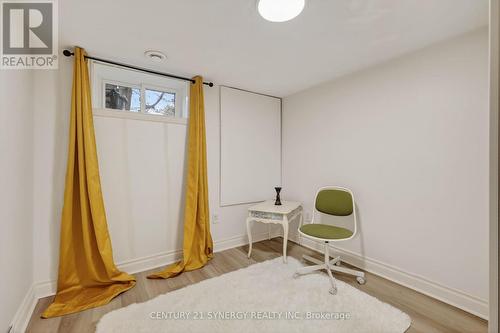 2358 Joliffe Street, Ottawa, ON - Indoor