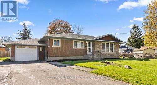 1 GLADMAN AVENUE  St. Catharines (Martindale Pond), ON L2N 4A2