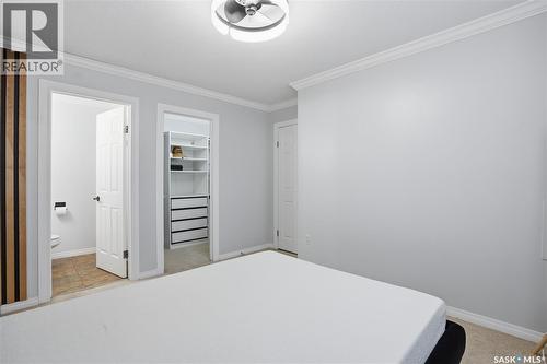 A 1014 Colony Street, Saskatoon, SK - Indoor