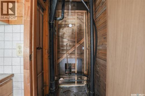 17 Mccordick Street, Shields, SK - Indoor