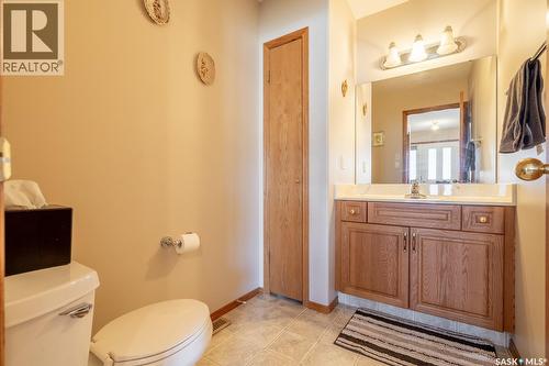 2346 Mcgregor Place, Regina, SK - Indoor Photo Showing Bathroom