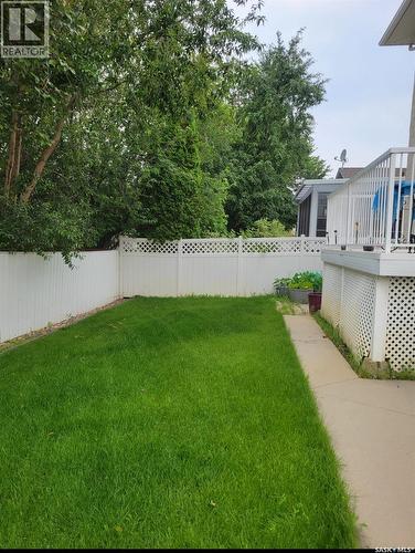 2346 Mcgregor Place, Regina, SK - Outdoor