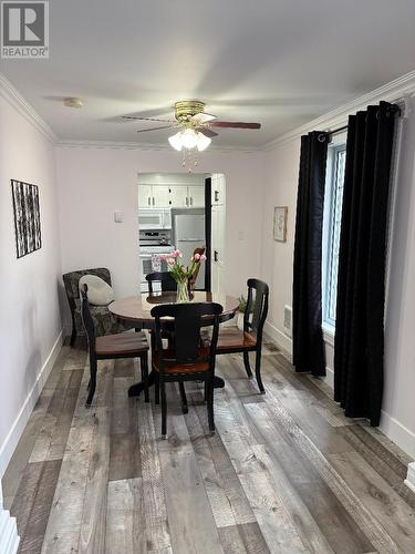 180 Main Street, Triton, NL - Indoor