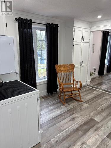 180 Main Street, Triton, NL - Indoor