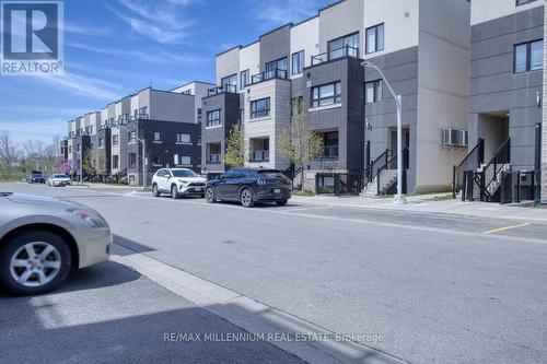 709 - 1131 COOKE BOULEVARD  Burlington, ON L7T 0C3