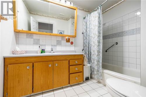4214 Roy, Hanmer, ON - Indoor Photo Showing Bathroom
