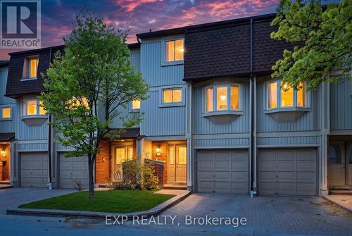 2 - 1010 WALDEN CIRCLE  Mississauga, ON L5J 4J9