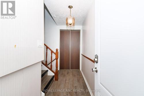 8 Kerwin Gate, St. Catharines (Lakeport), ON - Indoor Photo Showing Other Room