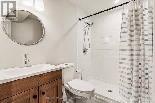 819 Tewin Circle, Ottawa, ON - Indoor Photo Showing Bathroom