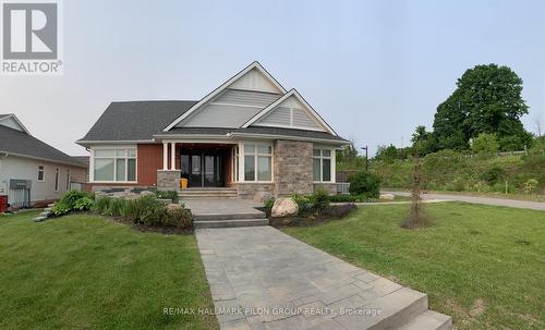 819 Tewin Circle, Ottawa, ON - Outdoor With Facade