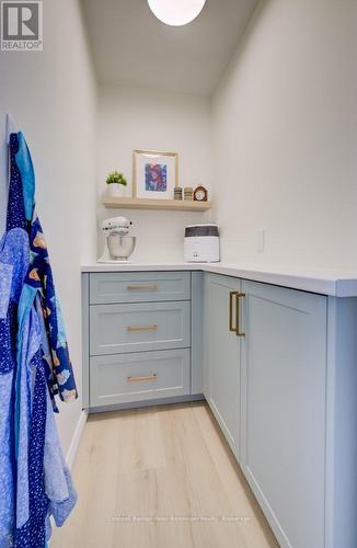 Butler Pantry - 33 Tower Road, Arran-Elderslie, ON - Indoor