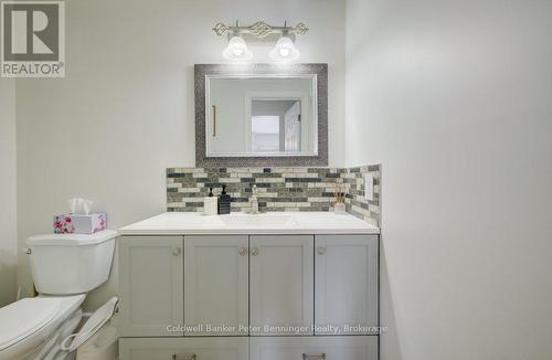 Main floor bath - 33 Tower Road, Arran-Elderslie, ON - Indoor Photo Showing Bathroom