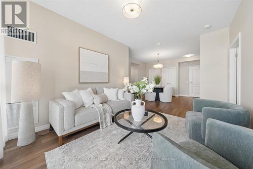 402 - 460 William Graham Drive, Aurora, ON 