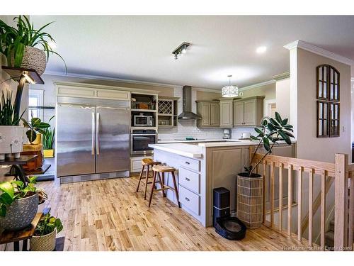 90 Maclean Crt, Fredericton, NB 