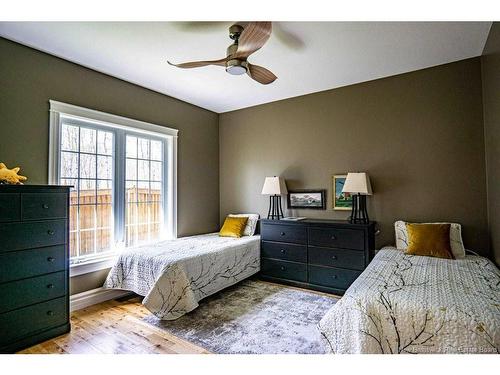 90 Maclean Crt, Fredericton, NB 
