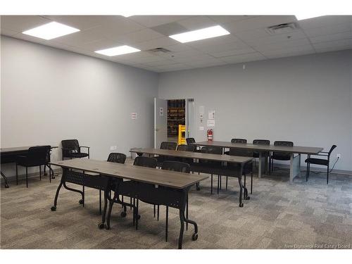 1245 De L'Aviation Ave, Dieppe, NB 