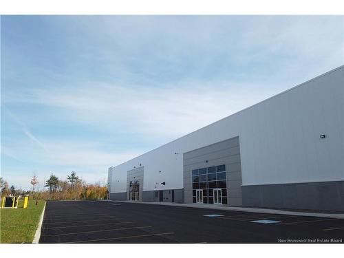 1245 De L'Aviation Ave, Dieppe, NB 