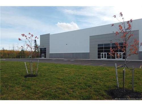1245 De L'Aviation Ave, Dieppe, NB 