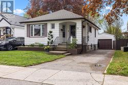 31 EASTMAN AVENUE  London East (East N), ON N5W 2M3