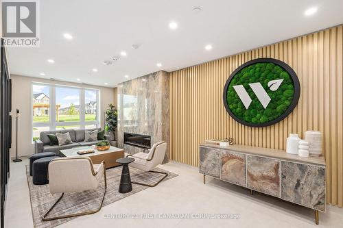Entrance Lobby - 313 - 1560 Upper West Avenue, London South (South B), ON - Indoor Photo Showing Other Room