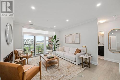 313 - 1560 Upper West Avenue, London South (South B), ON - Indoor Photo Showing Living Room
