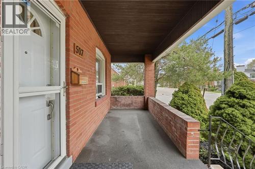 507 Queensdale Avenue E, Hamilton, ON - Outdoor With Exterior