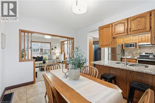 507 Queensdale Avenue E, Hamilton, ON - Indoor