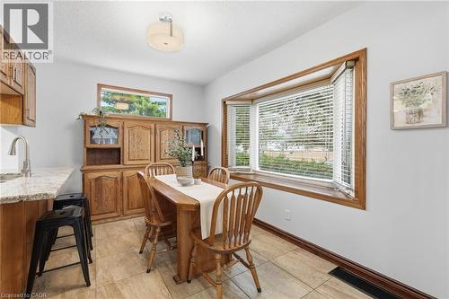 507 Queensdale Avenue E, Hamilton, ON - Indoor Photo Showing Dining Room