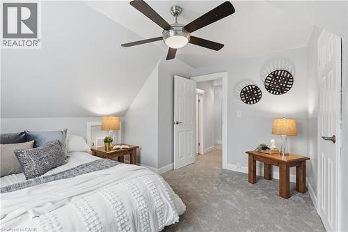 507 Queensdale Avenue E, Hamilton, ON - Indoor Photo Showing Bedroom