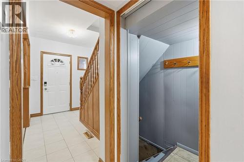 507 Queensdale Avenue E, Hamilton, ON - Indoor Photo Showing Other Room