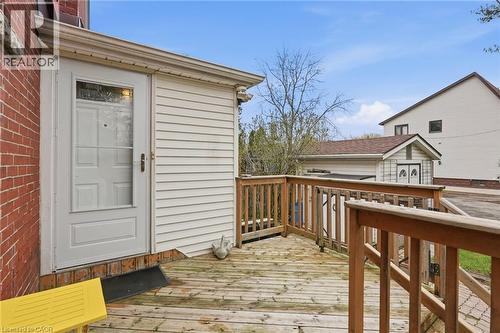 507 Queensdale Avenue E, Hamilton, ON - Outdoor With Exterior