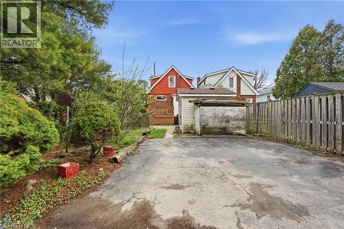 507 Queensdale Avenue E, Hamilton, ON - Outdoor