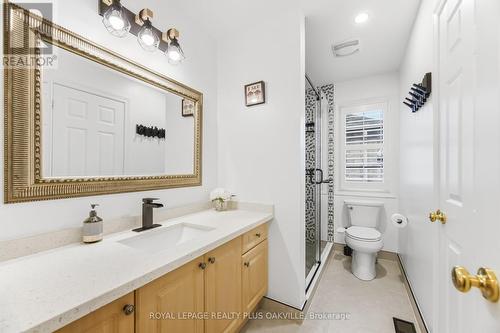 3409 Liptay Avenue, Oakville, ON - Indoor Photo Showing Bathroom