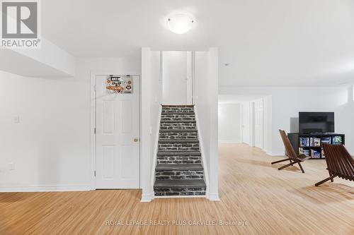 3409 Liptay Avenue, Oakville, ON - Indoor Photo Showing Other Room