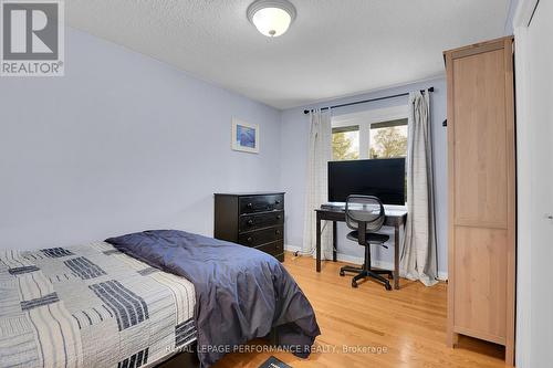 1841 Beattie Avenue, Ottawa, ON - Indoor Photo Showing Bedroom