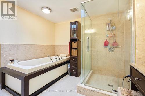 1841 Beattie Avenue, Ottawa, ON - Indoor Photo Showing Bathroom