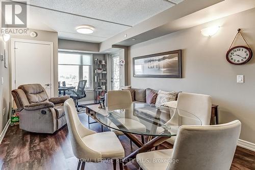 708 - 716 Main Street E, Milton, ON - Indoor