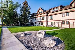 5032 48 Street  Rocky Mountain House, AB T4T 1C1