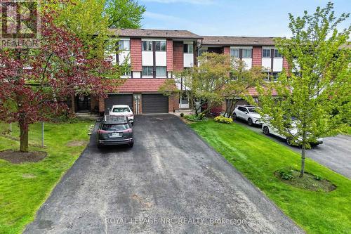53 LARRAINE AVENUE  Hamilton (Dundas), ON L9H 6E5