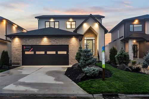 102 Butterfly Way, Winnipeg, MB - Outdoor