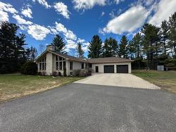 2089 Arthur Street W  Thunder Bay, ON P7K 1C6