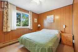 Primary Bedroom - 