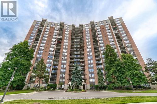 1012 - 50 MISSISSAUGA VALLEY BOULEVARD  Mississauga, ON L5A 3S2