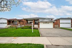 21 LEANDER STREET  Brampton, ON L6S 3M3