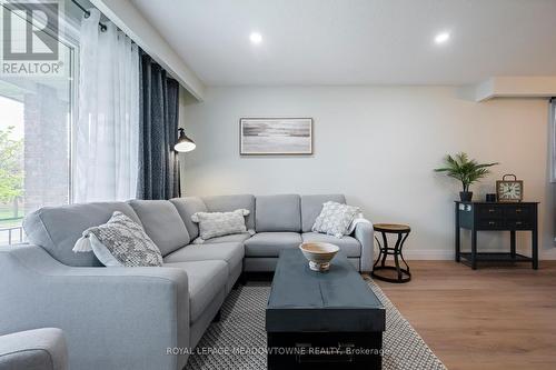 21 Leander Street, Brampton, ON - Indoor Photo Showing Dining Room