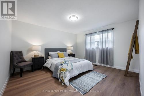 21 Leander Street, Brampton, ON - Indoor Photo Showing Bedroom