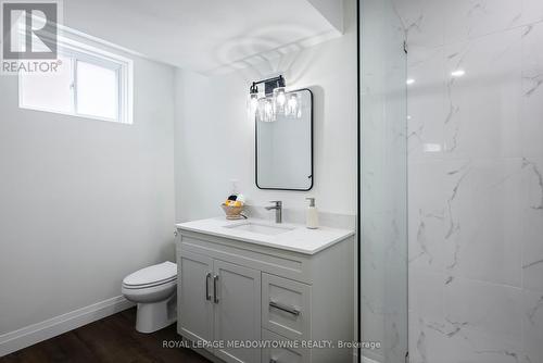 21 Leander Street, Brampton, ON - Indoor Photo Showing Bathroom
