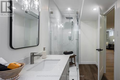 21 Leander Street, Brampton, ON - Indoor Photo Showing Bathroom